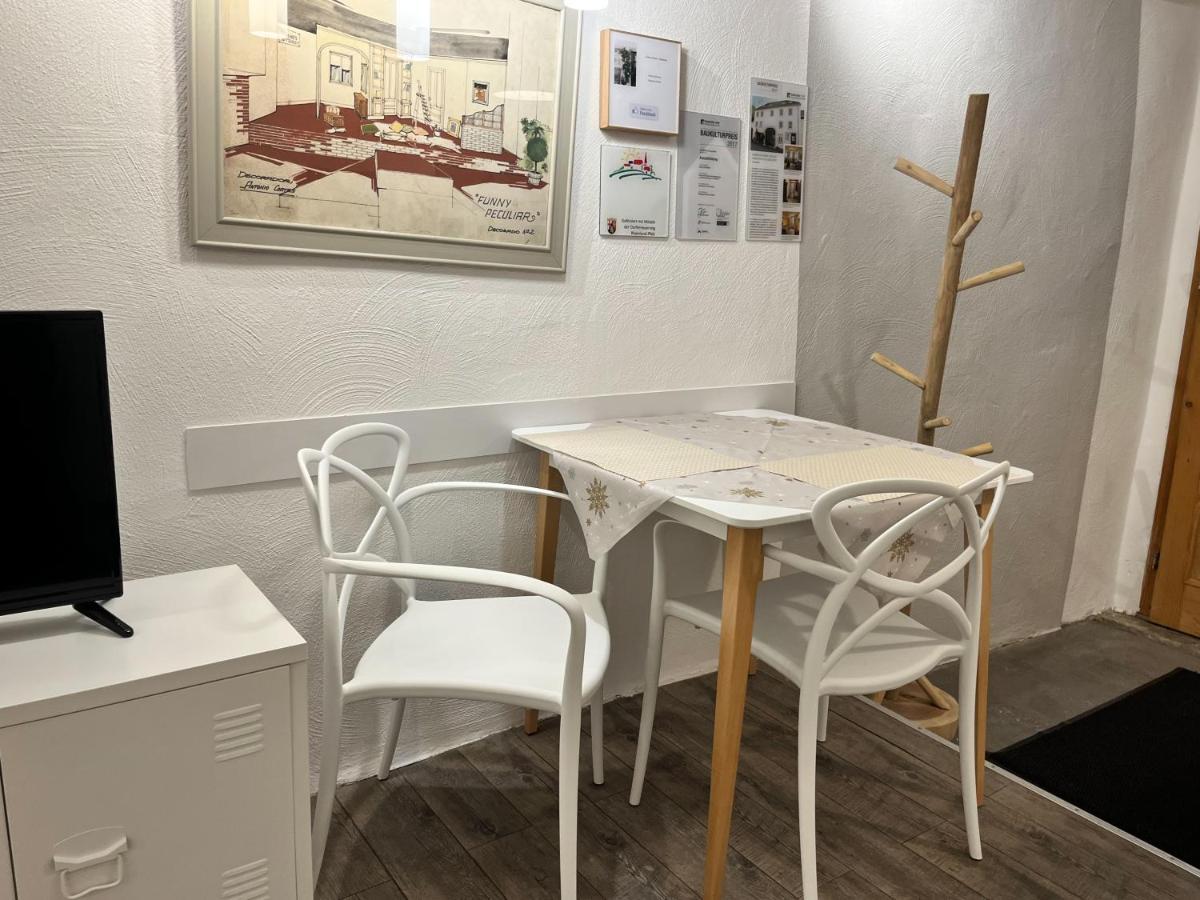Living-In-History: Historischer Charme Und Design Dudeldorf Eksteriør billede