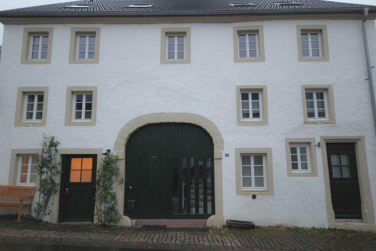 Living-In-History: Historischer Charme Und Design Dudeldorf Eksteriør billede